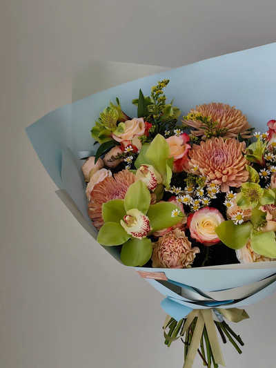 Букет цветов на 8 марта № 743