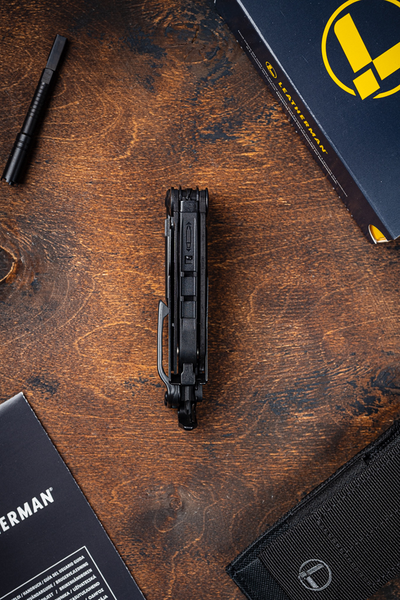 Leatherman MUT EOD BLACK с чехлом MOLLE