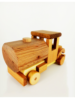 Грузовик "молочник"