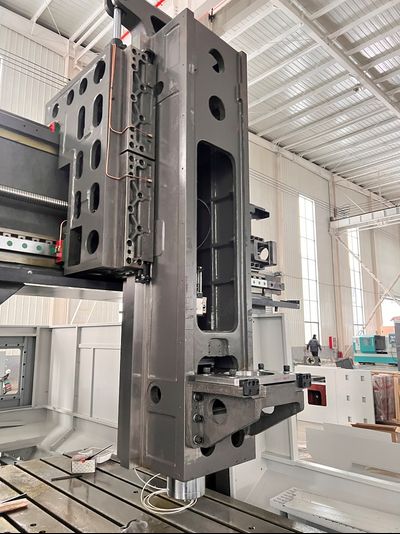 Портальный фрезерный станок GMC5025