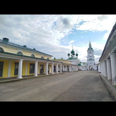 Экскурсия «Кострома: Сусанинская площадь, торговые ряды и беседка Островского»