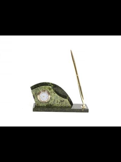 Визитница фигурная из змеевика