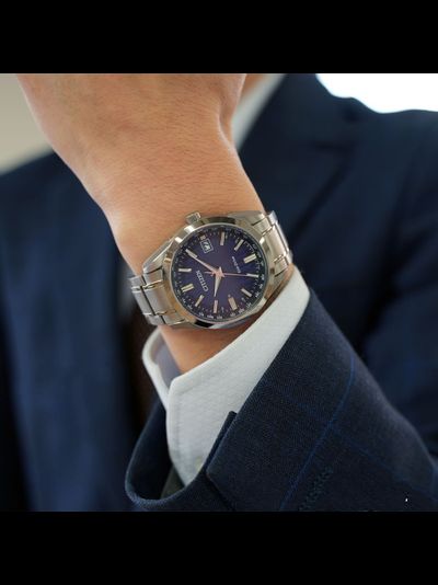 Наручные часы Citizen CB0261-53L