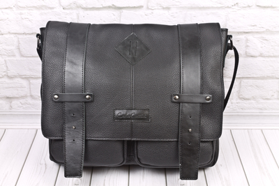 Кожаная мужская сумка Madruzzo black (арт. 5068-01)