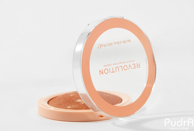Makeup Revolution Бронзер Bronzer Reloaded Take a Vacation