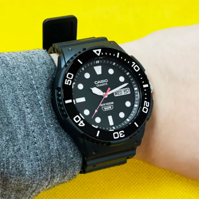Часы Casio MRW-230H-1E1