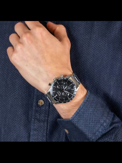 Наручные часы Seiko SSB357P1