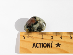 Эклогит, галтовка, ЮАР (24*17*12 мм, 8 г) №18608