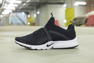 Nike air presto extreme running shoe black/white 2025