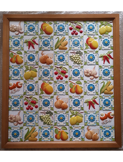 Изразцовое панно "Дары сада"