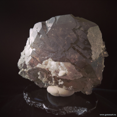 Кварц дымчатый ("крученик" или "gwindel")  с хлоритовой присыпкой. 80*40*65мм. (ААА)