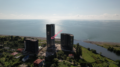 ЖК "Tropical Garden" - продаются две квартиры под объединение. Боковой вид на море и горы. Общая площадь 106 кв.м.