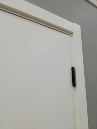 Дверь эмалевая глухая "Морион вертикаль" эмаль белая