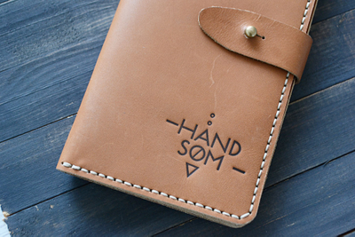 Купить кожаный кошелек ручной работы в подарок