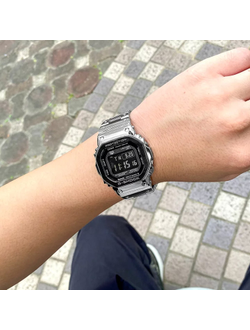 Часы Casio G-Shock GMW-B5000BT-1