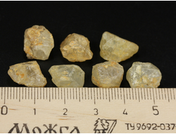 Топаз, кристалл, "дикий", в ассортименте, Россия, Забайкальский край (10-14 мм, 1,3-1,7 г) №36033