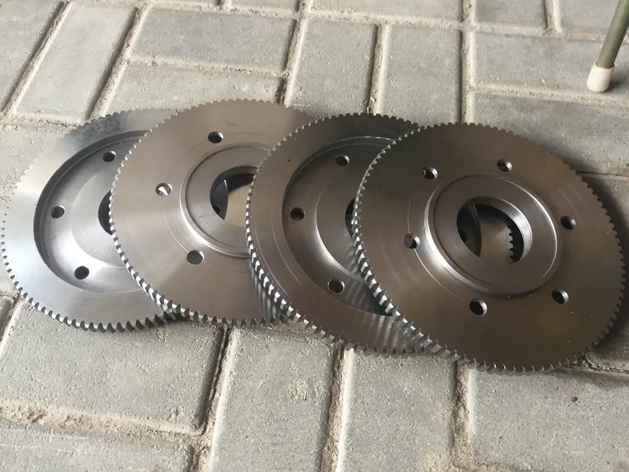 Шестерни- изготовленные на токарном, зуборезном и фрезерном станках