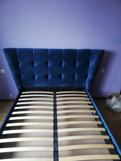 ОДНОСПАЛЬНАЯ, ДВУСПАЛЬНАЯ КРОВАТЬ ФИШ, МЯГКАЯ СПИНКА, КРЕПКАЯ, С ПОДЪЕМНЫМ МЕХАНИЗМОМ И БЕЛЬЕВЫМ ЯЩИКОМ ОТ ПРОИЗВОДИТЕЛЯ