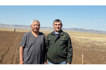 Благодаря сотрудничеству с Н.А. Зеленским и З.М. Колотилиной ( Фирма Август) монгольские офощеводы и растениеводы сделали большие успехи 