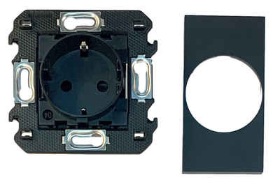 Розетка с заземлением Bticino Living Now 16А 220В, черная, комплект