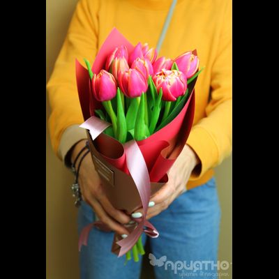 Букет цветов на 8 марта № 710