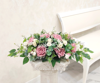 Композиция из искусственных цветов Винтаж № КП011