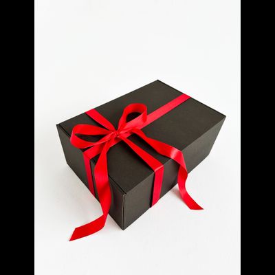 2 шт. - Подарочная коробка GILEV 37x26x12см с красной лентой и наполнителем