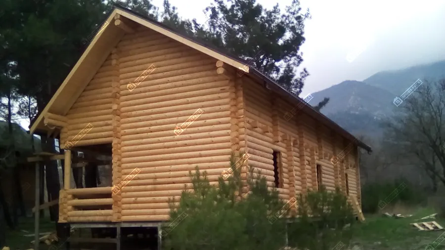 Гостиничный комплекс из оцилиндрованного бревна 200 мм, Краснодарский край, Геленджик