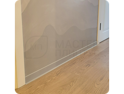 Плинтус ХДФ Dollken S100 100мм Х 2,575 м 1012/1202 Светло-серый в интерьере 1