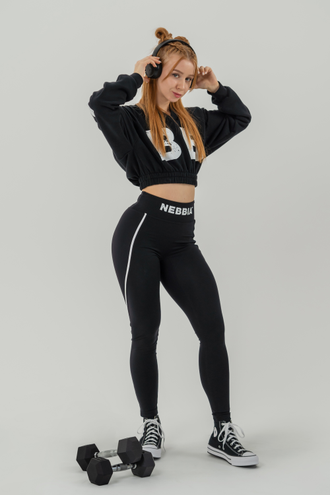 Укороченная толстовка TRAINING CROPPED HOODIE MUSCLE MOMMY 619 Черная