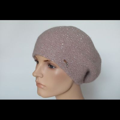 Розовый берет с мелкими пайетками Vizio Италия 6997