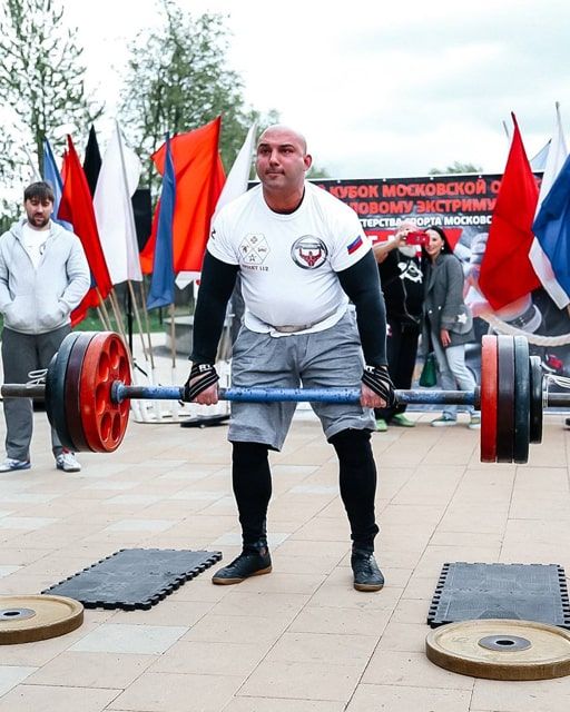 Strong may. Strong may. Strong may. силовой экстрим. Strong may.