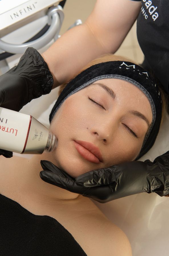 Микроигольчатый RF-лифтинг Cicada Clinic 