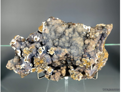 Халцедон почки, опал, на яшмовидной породе. Россия. 155*100*60мм