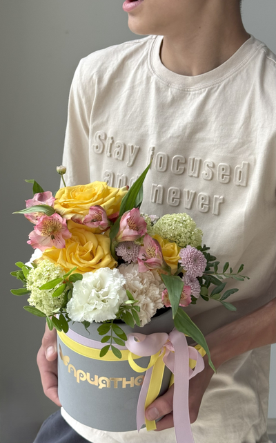 Цветочная композиция учителю / воспитателю № 816