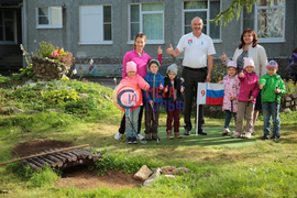 Официальный Рекорд России!Обладатель и номинант категории"Первое 9( девяти) луночное гольф-поле  на территории дошкольного образовательного учреждения"в Книге Рекордов Гиннесса!