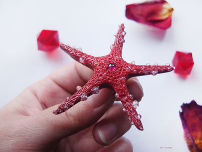 Морская брошь "Звезда ундины"
