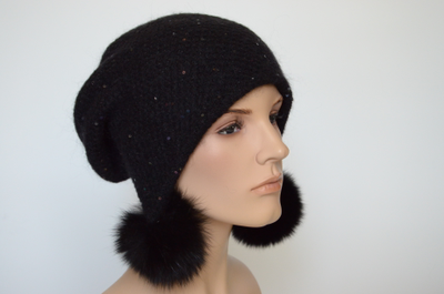 Итальянская шапка Vizio с помпонами