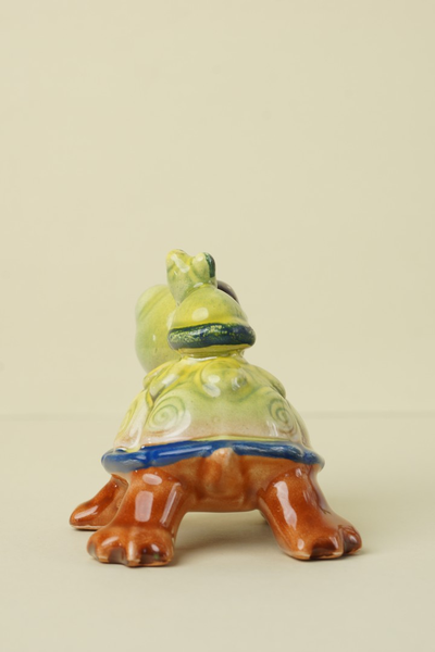 Черепаха с черепашонком