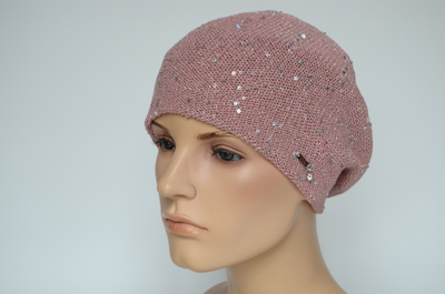 rozoviy-beret-vesna-osen-s-payetkami-vizio-italiya-7063