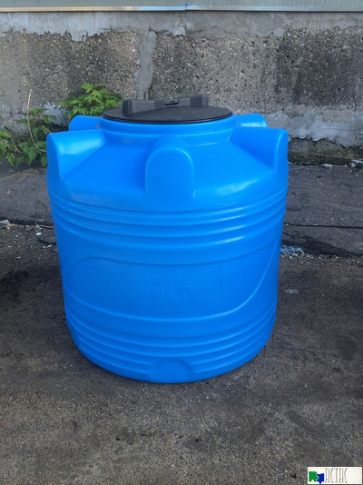 Емкость V 200 литров