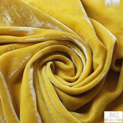 Бархат шелковый 28