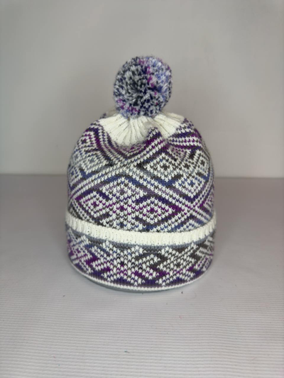 Шапочка "Корт Лов", белое сияние