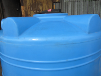 Крышка с резьбой и дыхательным клапаном емкости ЭВЛ1000