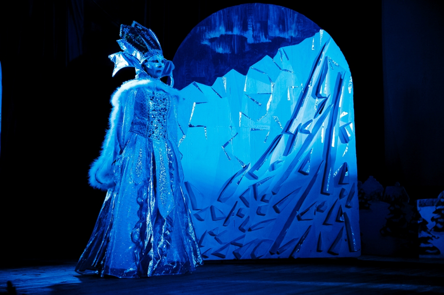 снежная королева драмтеатр тюмень. анна снаткина тайна снежной королевы. снежная королева 8. снежная королева мультфильм 2013 ирма. снежная королева мультфильм 2022.