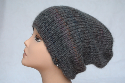 Вязаная шапка удлиненная Vizio Италия 5872 СLO серо - бордовая