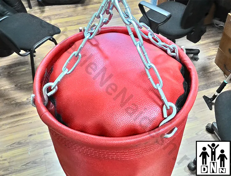 Кожаный боксерский мешок