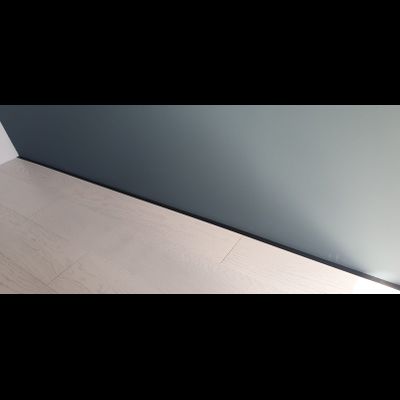 Антиплинтус Лука Апл 01.2700.015 Черный