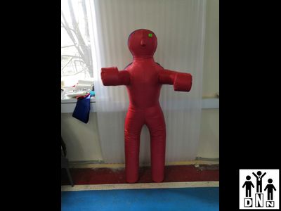 Манекен борцовский двуногий МДБТ 1 (высота 1,2 м, вес 10-15 кг, тент) DNN