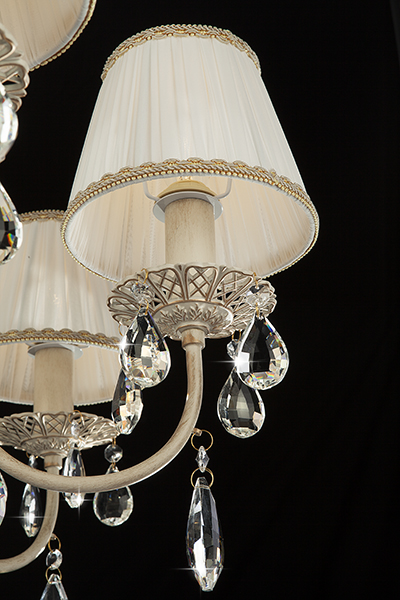 Люстра 3637/7 белый с золотом/прозрачный хрусталь Strotskis Eurosvet